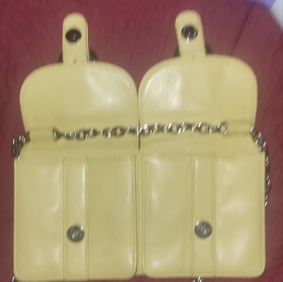 Givenchy yellow leather wallet or cross body on original chain - Picture 3 of 12